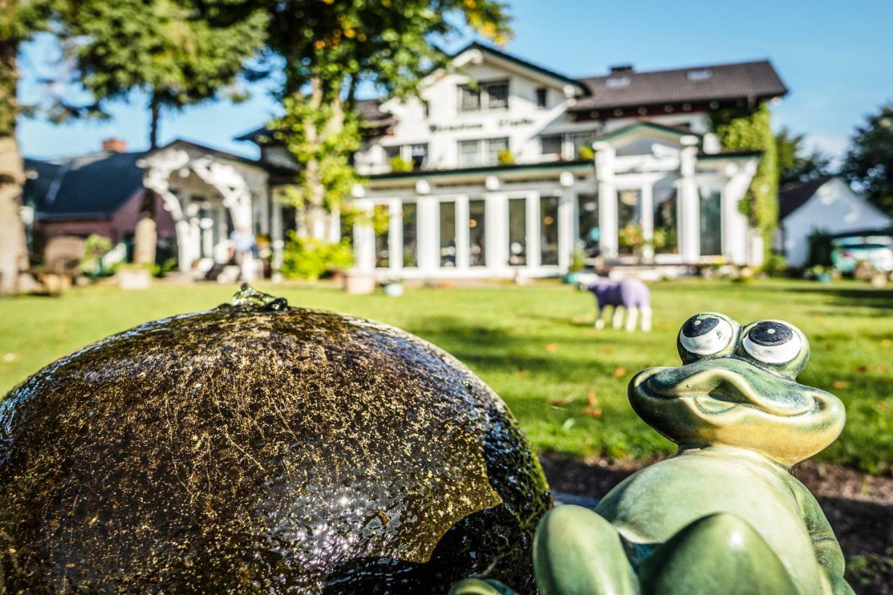 Pension Linde Prerow Bagian luar foto